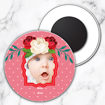 Kırmızı ve Beyaz Gül Temalı Resimli Daire Plastik Magnet