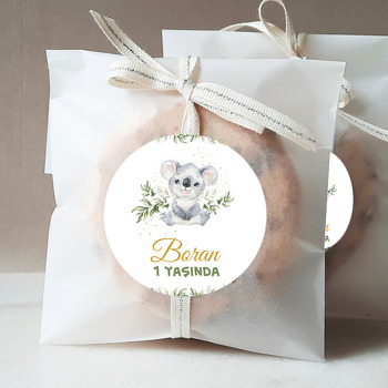 Koala ile Yapraklar Temalı Sticker