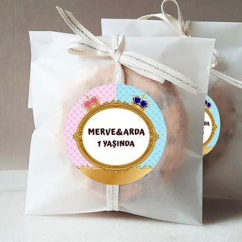 Kral ve Kraliçe Taç Temalı Sticker