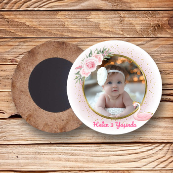 Kuğu ile Çiçekler Simli Fon Temalı Daire Ahşap Magnet