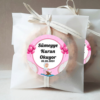 Kuran Okuyorum Pembe Temalı Sticker