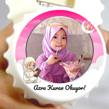Kuranı Kerim Okuyorum Pembe Temalı Resimli Kapak Şekilli Magnet Açacak