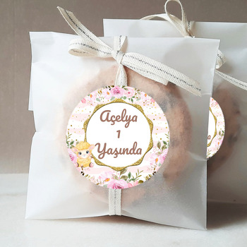 Kuzu Pembe Çizgili Temalı Sticker