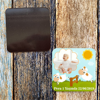 Kuzu Temalı Doğum Günü Kare Magnet