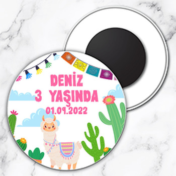 Lama ile Kaktüsler Temalı Daire Plastik Doğum Günü Magnet