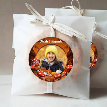 Mantar Kız Temalı Sticker