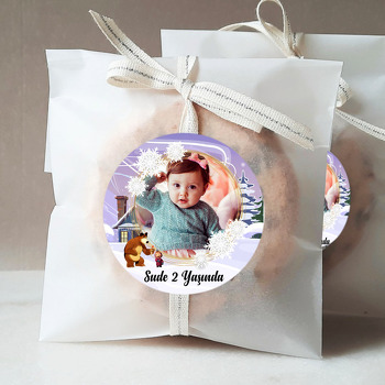 Maşa ile Koca Ayı Temalı Sticker