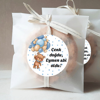 Mavi Balonla Uçan Ayı ile Yıldızlar Temalı Sticker
