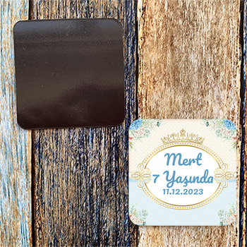 Mavi Çiçekler ile Gold Puantiyeli Fon Temalı Doğum Günü Magnet