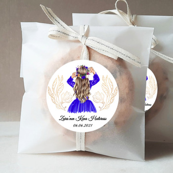 Mavi Elbiseli Kız ile Nişan Temalı Sticker