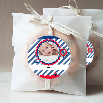 Mavi Fonlu Denizci Temalı Resimli Sticker