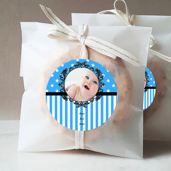 Mavi Fonlu Temalı Bebek Sticker