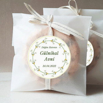 Mimoza Çiçeği Çerçeve Temalı Sticker