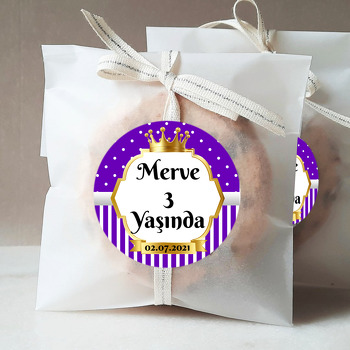 Mor Beyaz Puantiye ile Gold Çerçeve Temalı Sticker