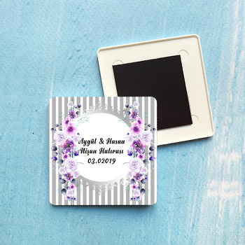 Mor Çiçek Temalı Kare Plastik Kare Magnet