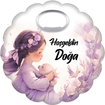 Mor Çiçekler Arasında Kız Çocuğu ile Domuzcuğu Temalı Çiçek Şekilli Magnet Açacak