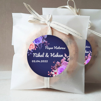 Mor Güller ile Lacivert Fon Temalı Sticker