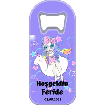 Mor Havuzda Gözlüklü Kız Temalı Uzun Magnet Açacak