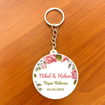 Natural Pembe Gül ile Yaprakları Temalı Daire Plastik Anahtarlık