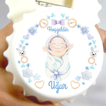 Neşeli Erkek Bebek ile Oyuncak Çerçeve Temalı Kapak Şekilli Magnet Açacak