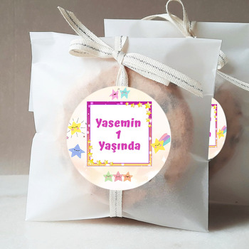 Neşeli Yıldız Temalı Sticker