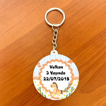 Oyuncak At Temalı Daire Plastik Anahtarlık