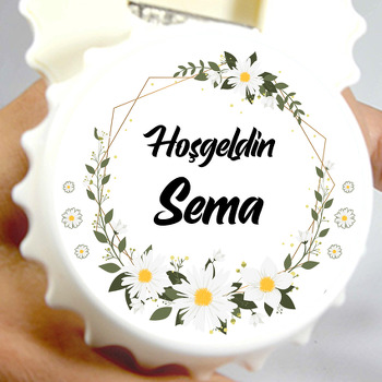 Papatyalar ile Geometrik Çerçeve Temalı Kapak Şekilli Magnet Açacak