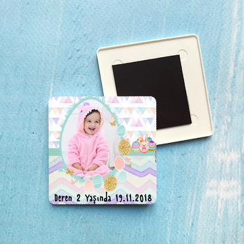 Paskalya Temalı Kare Plastik Kare Magnet