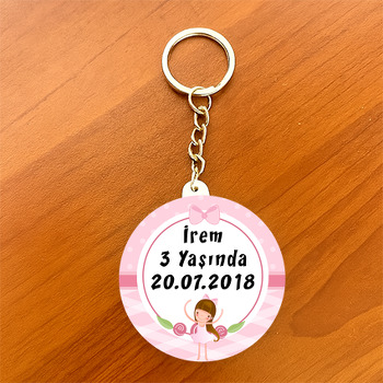 Pembe Balerin Temalı Daire Plastik Anahtarlık