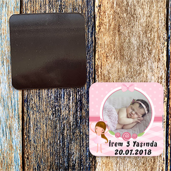 Pembe Balerin Temalı Kare magnet