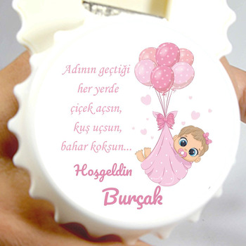 Pembe Balonlar ile Uçan Bebek Temalı Kapak Şekilli Magnet Açacak
