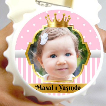 Pembe Beyaz Puantiye ile Gold Çerçeve Temalı Kapak Şekilli Magnet Açacak