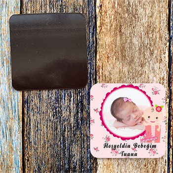 Pembe Çerçeve Temalı Bebek Magneti