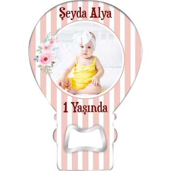 Pembe Çiçekli Beyaz Çerçeve ile Çizgili Fon Temalı Balon Ahşap Magnet 