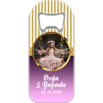 Pembe Degrade ile Gold Çizgiler ve Gold Çerçeve Temalı Doğum Günü Uzun Açacak