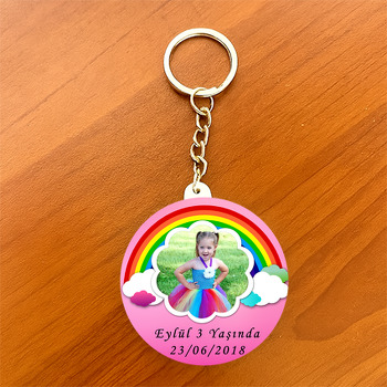 Pembe Gökkuşağı  Temalı Resimli Daire Plastik Anahtarlık