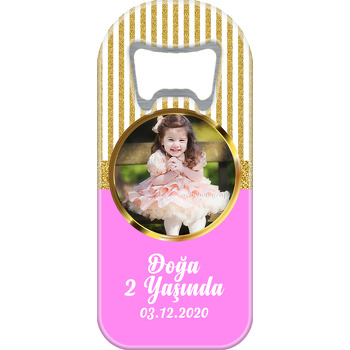Pembe ile Gold Çizgiler ve Gold Çerçeve Temalı Doğum Günü Uzun Açacak