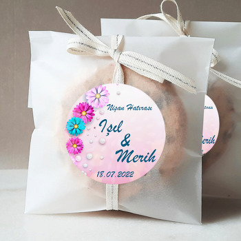 Pembe ile Turkuaz Papatyalar Temalı Sticker