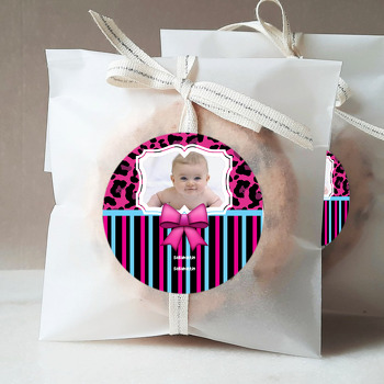 Pembe Papyon Temalı Sticker