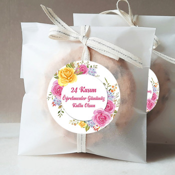 Pembe Sarı Güller ile Öğretmenler Günü Temalı Sticker