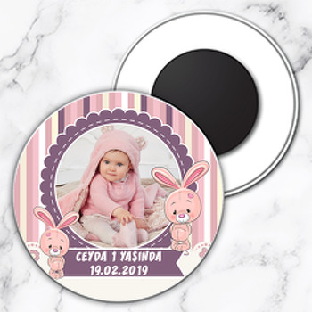 Pembe Tavşan Temalı Resimli Daire Plastik Magnet