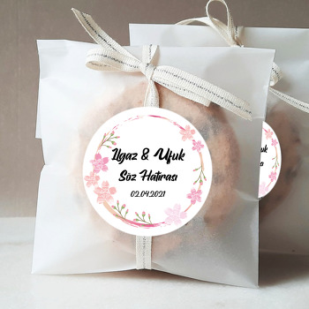 Pembe Tomurcuk Çiçekli Çerçeve Temalı Sticker