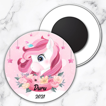 Pembe Unicorn ile Çiçekli Flama Temalı Daire Plastik Magnet