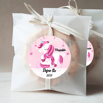 Pembe Unicorn ile Yavrusu Temalı Sticker