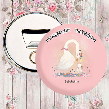 Pembe Zeminli Kuğu ve Yavrusu Temalı Magnet Açacak