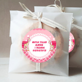 Pembe Zürafa Temalı Sticker