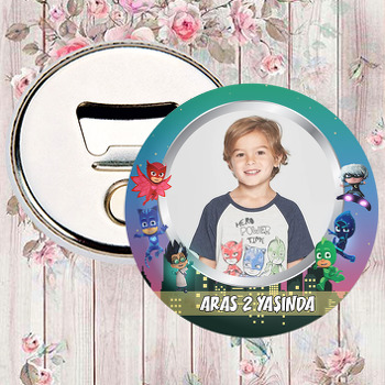 Pijamaskeliler Şehirde Temalı Resimli Magnet Açacak