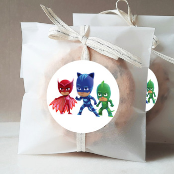 Pijamaskeliler Temalı Sticker