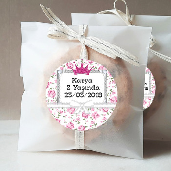 Pink Crown Temalı Sticker