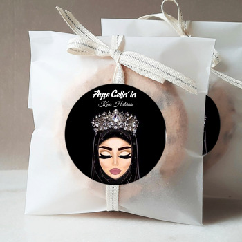 Pırlanta Taçlı ile Siyah Tesettürlü Gelin Temalı Sticker